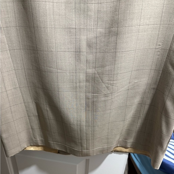 vintage thrifted oversized blazer with silk, made in Italy - Picture 8 of 8